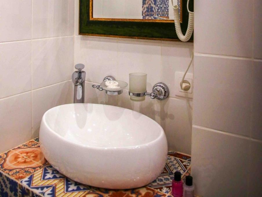 B&B Rooms تبليسي الغرفة الصورة